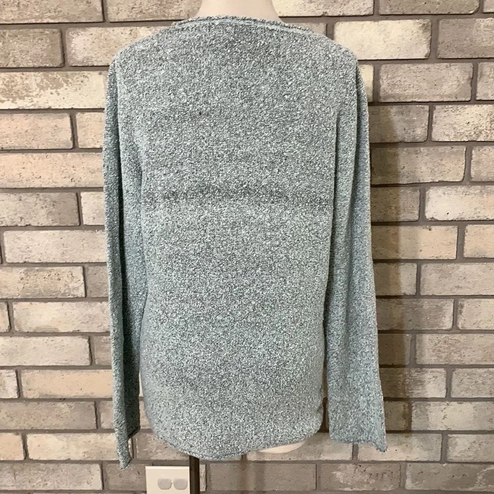 3for$20 sweater medium - Picture 2 of 4